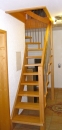 Gerade Holztreppe